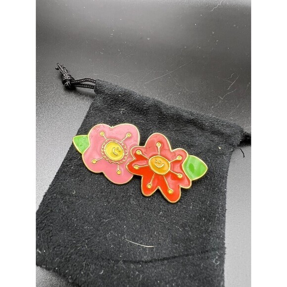 Happy Flowers Enamel Pin - Picture 2 of 4